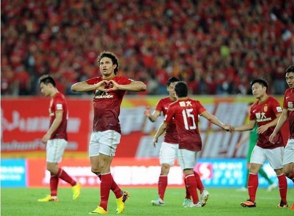 Sòng Bạc Trực Tuyến Toàn Cảnh Với Người Thật